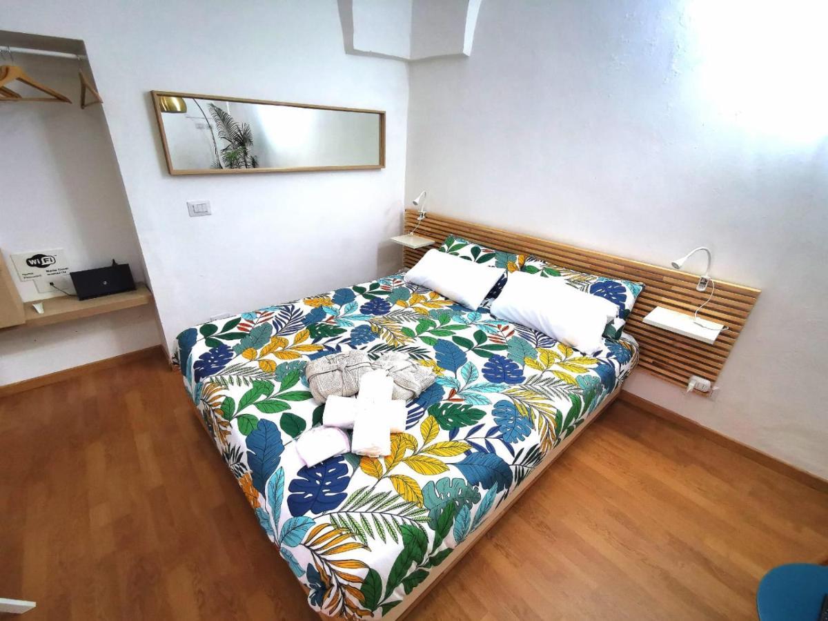 Ma Ma Crociferi 33 Lägenhet Catania Exteriör bild